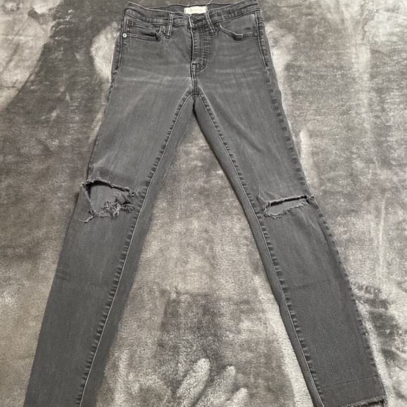 Madewell 9 inch high rise knee cut cropped grey denim women size 26 ๐๐ฏ - Picture 8 of 16